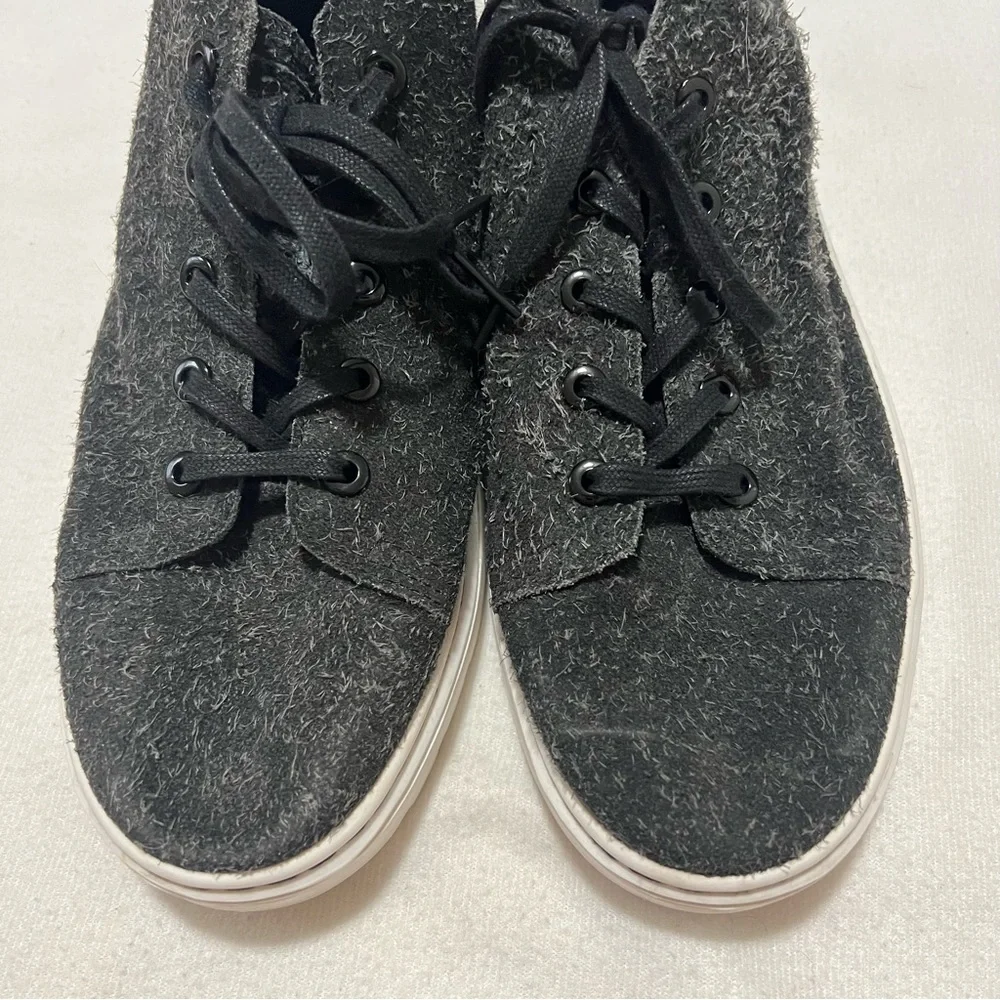 Doc Martens Talib Baynes wooly chukka boots men 8 women 9 gray low